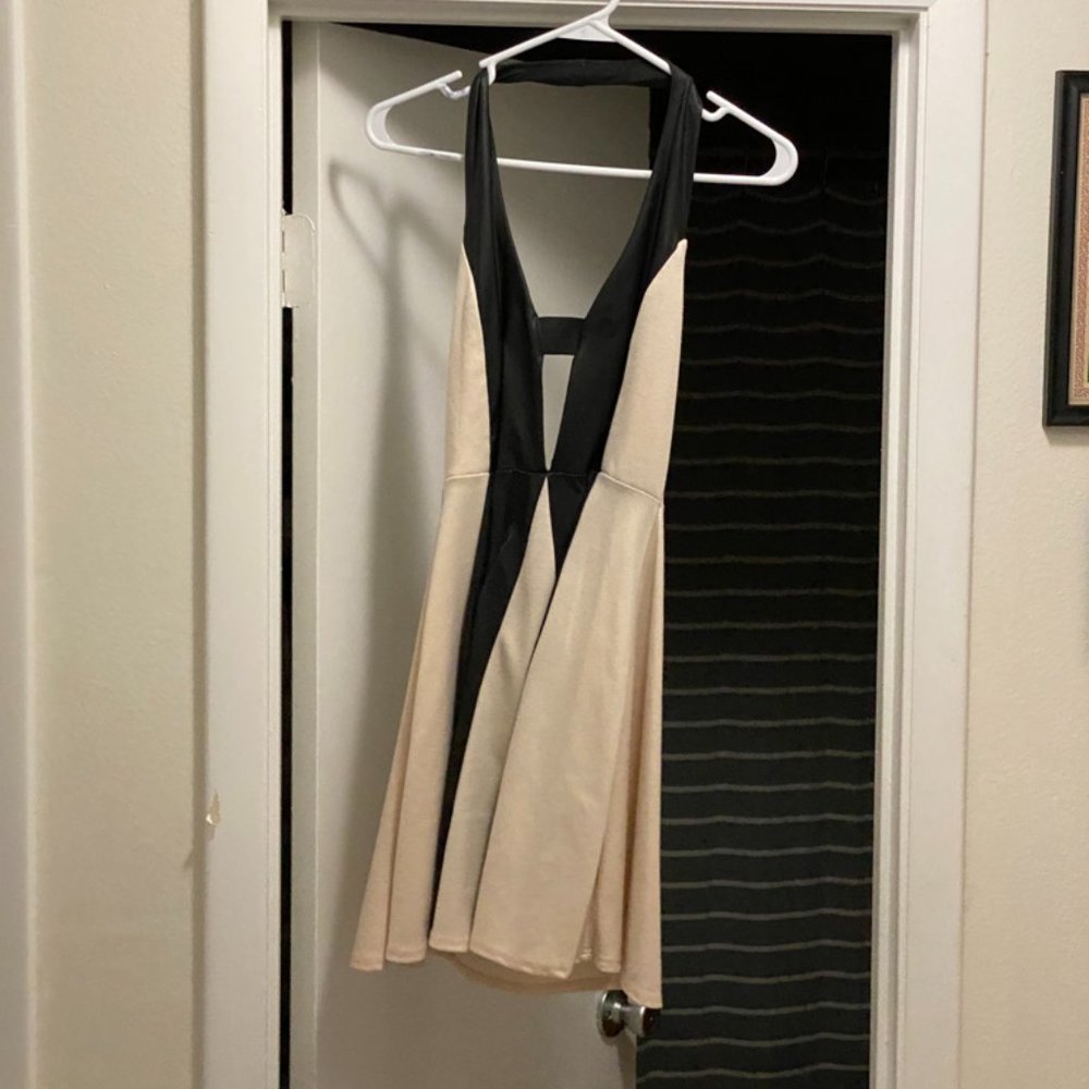 LOVE CULTURE Dress (Medium)